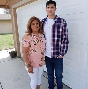 Meet your Posher, Nilsa